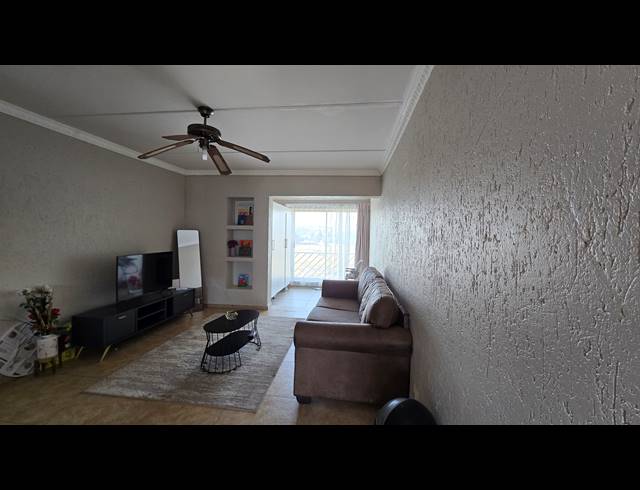 2 BEDROOM SECTIONAL TITLE FOR SALE IN MULBARTON